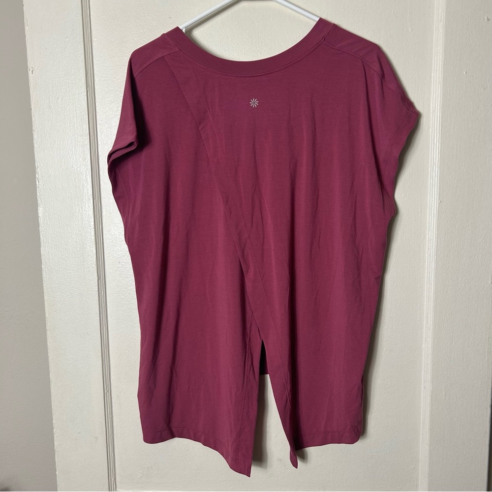 Athleta Explore Split Back Tee Tshirt Boxy Women'… - image 8